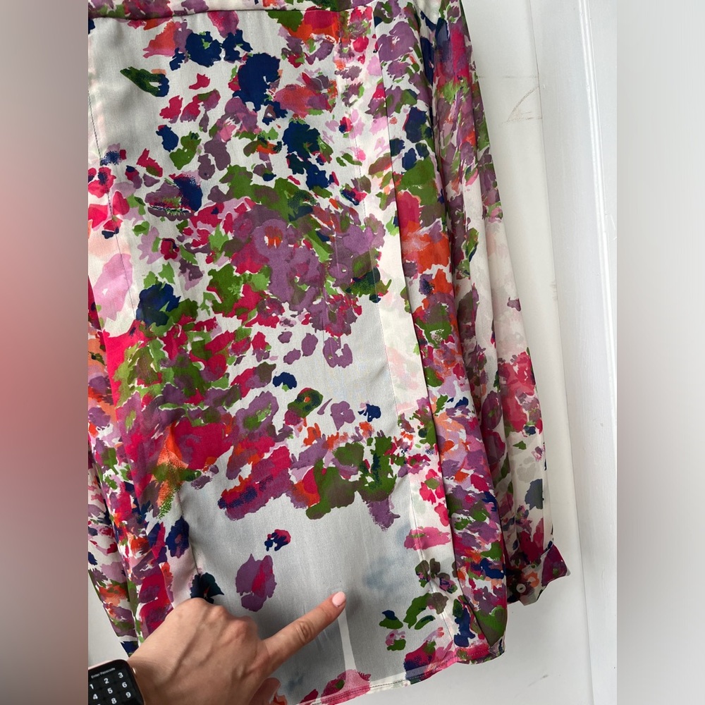 Walter Baker W118 Size L multicolor Floral Sheer Button Up Top Career - Picture 14 of 14